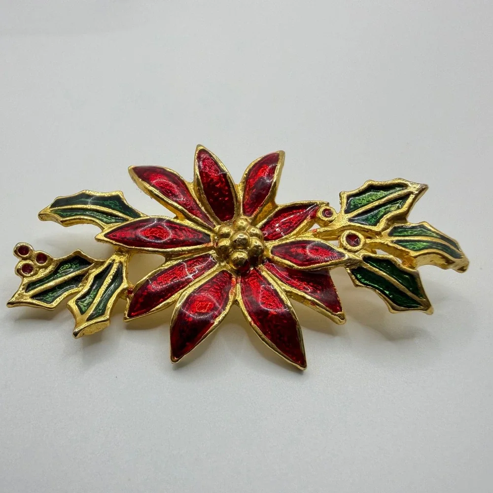 Vintage Christmas Poinsettia Brooch Red Green Enamel Gold Tone Holiday Pin 2.5
